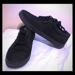 Black vans